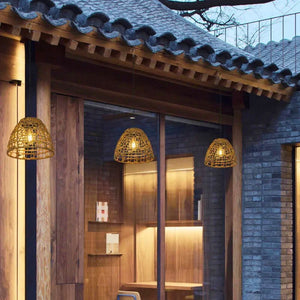 Lustre exterieur pour pergola en rotin