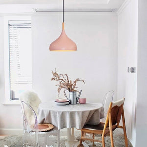 Lustre suspension au design moderne scandinave